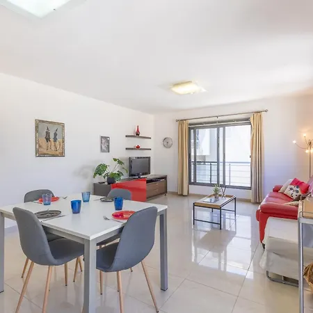 Apartment - Private Terrace, Mins Walk To Balluta Bay By Quicktrips *